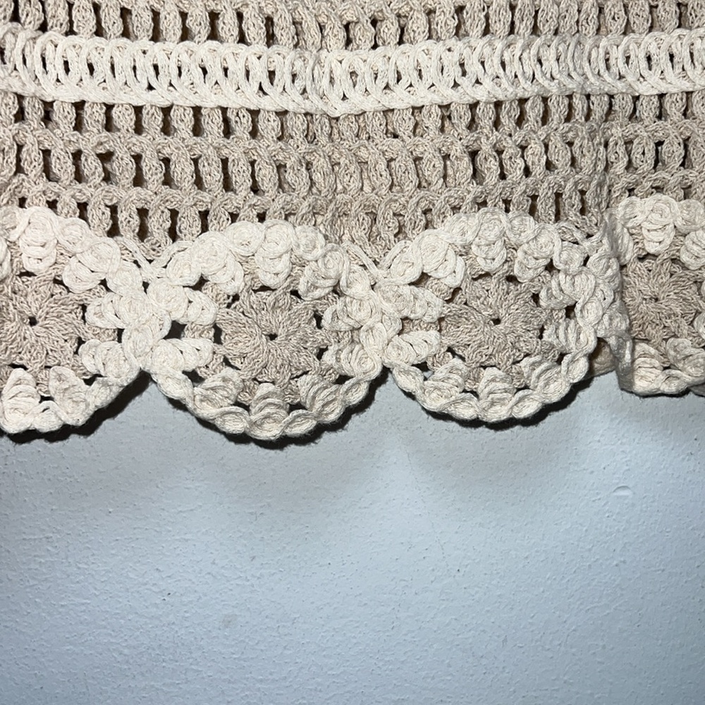 Anthropologie cream ivory Ruffled Crochet Tank Top - Picture 8 of 10